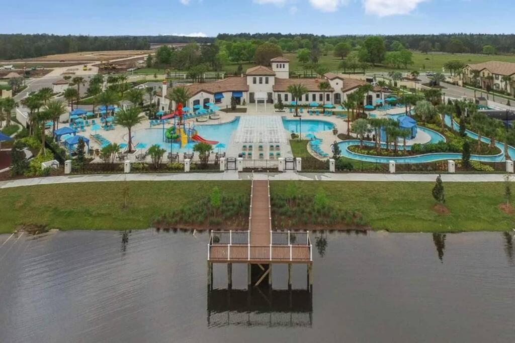 Amazing 5 Bedrooms Home With Pool/Bbq Near Disney Кисими Екстериор снимка